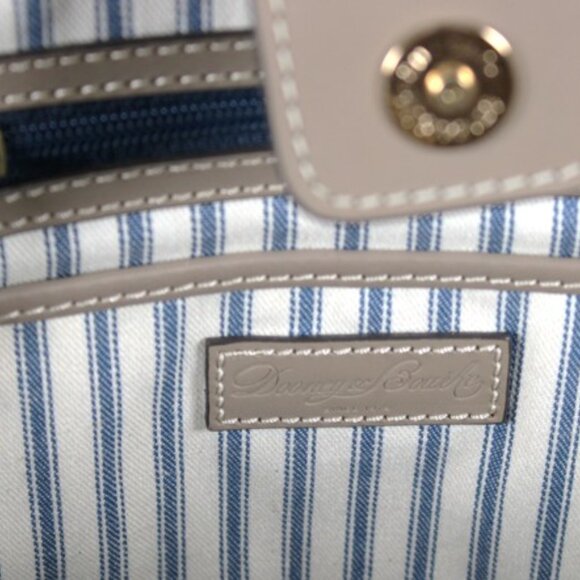 Dooney & Bourke Woven Straw-Look Tote Bag Tan Taupe NWOT - Picture 11 of 11